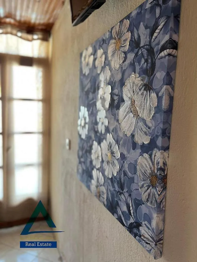 Athina K Rooms Nea Kallikrateia Apartment