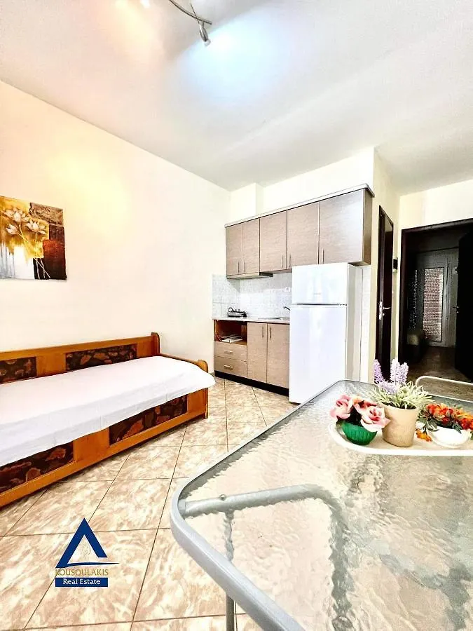 Athina K Rooms Nea Kallikrateia 0*,